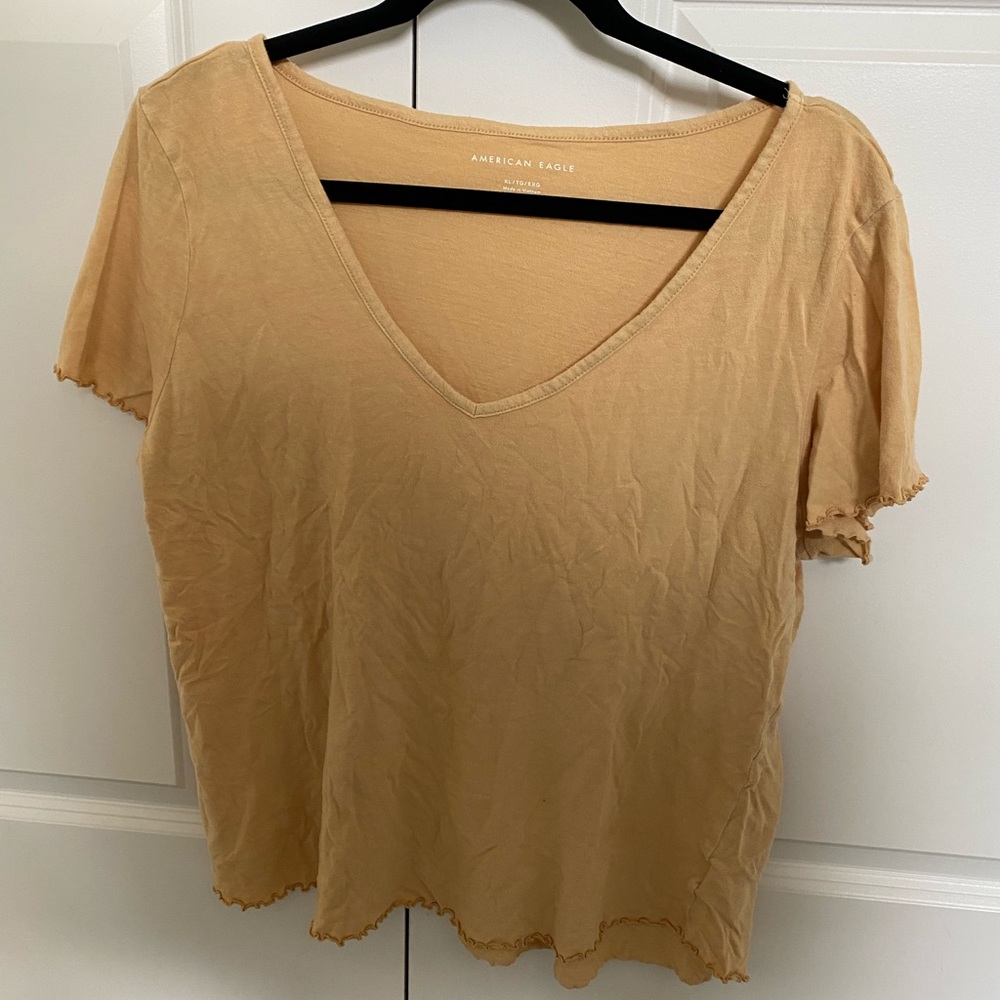 American eagle t shirt